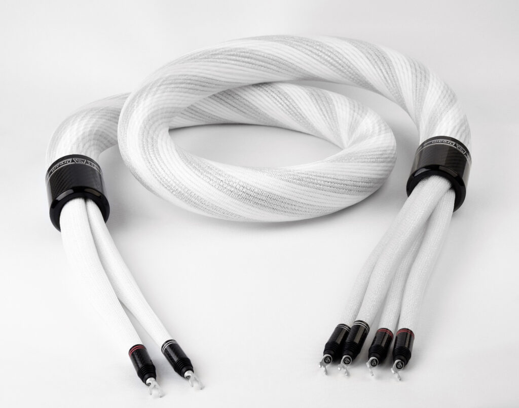 Dream-Royale-Speaker-Cable